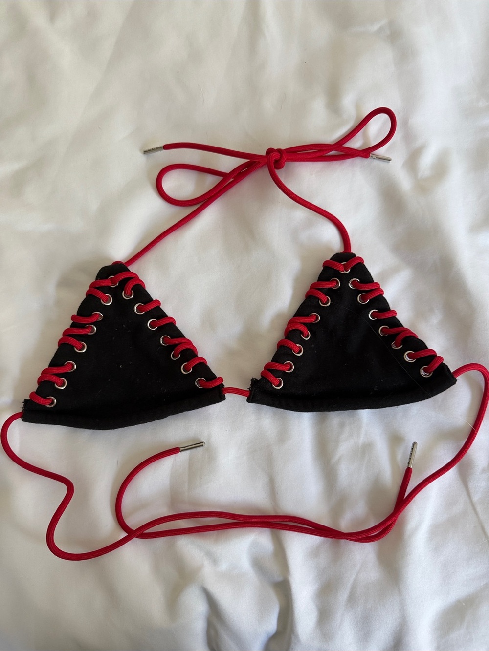 Black & Red Lace-Up Triangle Bikini Top - Women Accessories